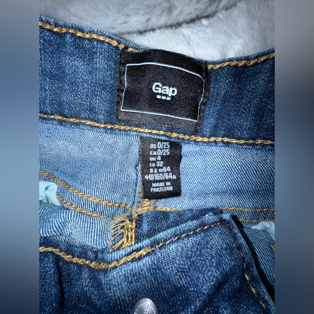GAP Dark Blue Denim Pencil Skirt - Picture 2 of 2